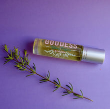 Load image into Gallery viewer, Boronia Rollerball Perfume 10ml
